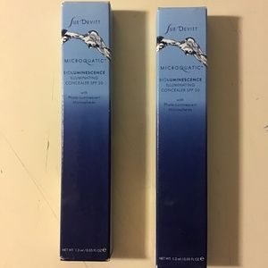 2 Sue Devitt bioluminescence concealers (Kimberley Plateau) F/S